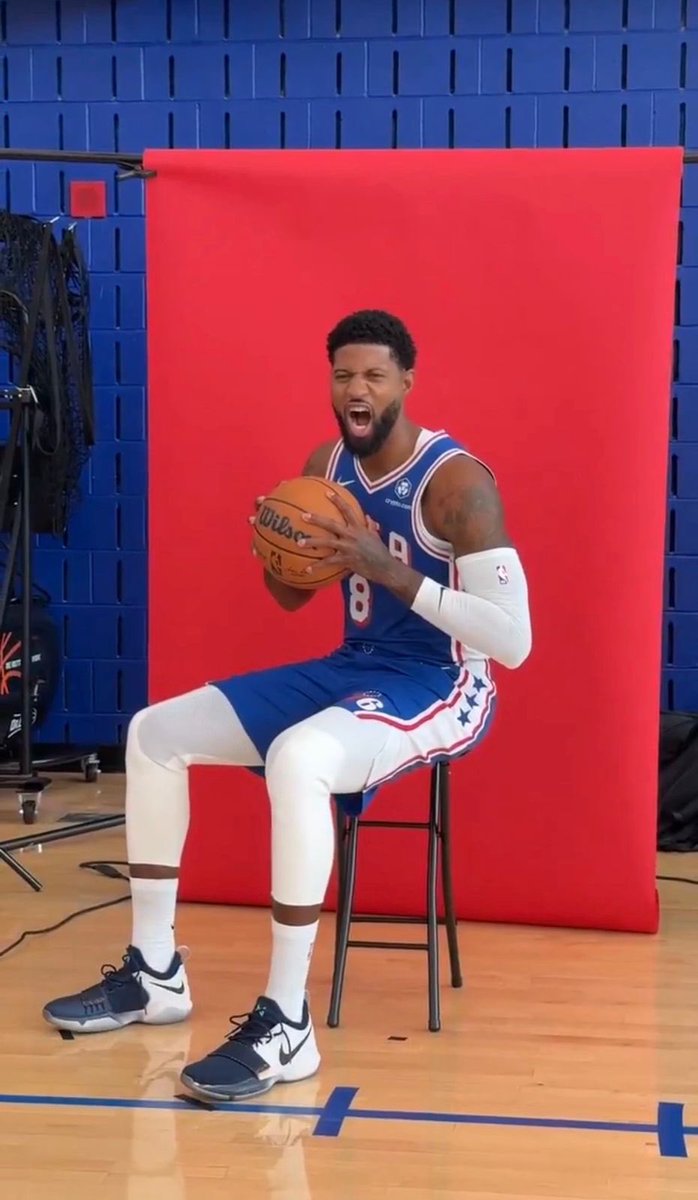 NBACentel (@thenbacentel) on Twitter photo JUST IN: Paul George reportedly fractured his jaw during media day following excessive screaming
(Via <a href="/SharmsCharania/">PARODY ACCOUNT</a>) JUST IN: Paul George reportedly fractured his jaw during media day following excessive screaming
(Via <a href="/SharmsCharania/">PARODY ACCOUNT</a>)