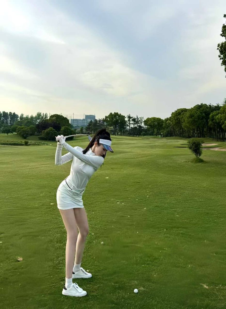 黄推福利内容 - 灵灵全球cos外围经济(全国独家资源)的精彩图片 福利姬灵灵全球cos外围经济(全国独家资源)分享的黄推图片2 - 网红私拍内容