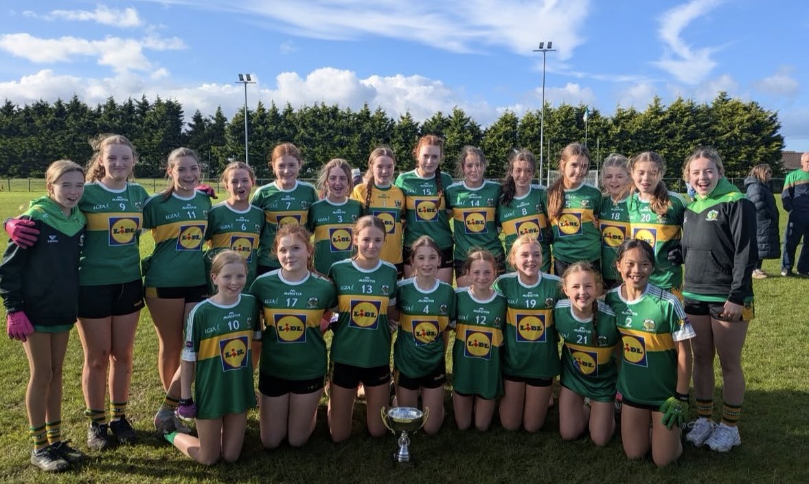 A big congrats to Bryansford U14 girls who won the championship, in particular our own St Malachy’s students Grace O’Boyle, Lily Clarke, captain Maisie McVeigh, Molly Milligan, Eimear Mc Entosh &amp; Meave Dunn! 🇳🇬