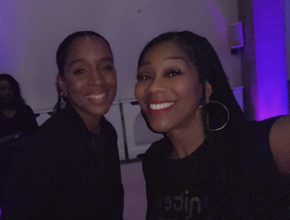 Loved this ! 💜 Thank you <a href="/cahn_uk/">Caribbean & African Health Network</a> for having me &amp; our amazing singer. Honoured to be among inspiring leaders – Lord Mayors, Cllrs, CEOs &amp; more. Big thanks to all who support Manchester &amp; me 👑 <a href="/ManCityCouncil/">Manchester City Council</a> <a href="/AndyBurnhamGM/">Andy Burnham</a>