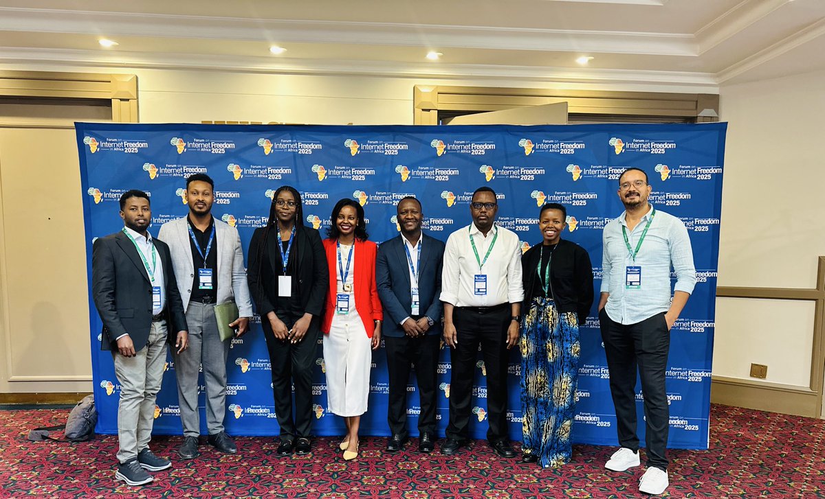 HusseinIyaye's tweet image. In recent days, I had the privilege of representing Somali #CSOs  @SONSA_NSA at #FIFAfrica2025 #Windhoek, #Namibia — a powerful gathering focused on digital rights and internet freedom across Africa.
It was an incredible opportunity to share Somalia’s journey, exchange ideas👇