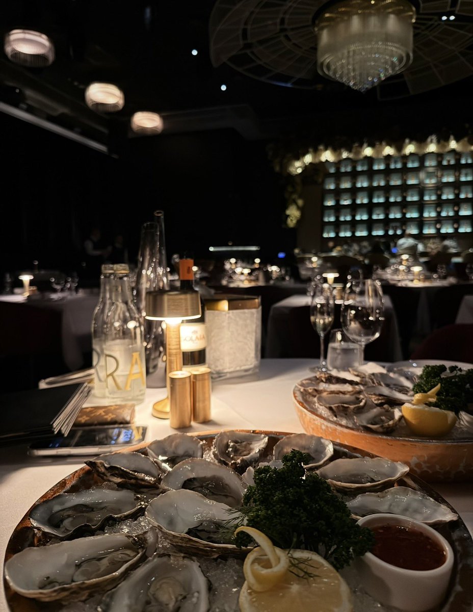 Kleiner Snack geht rein