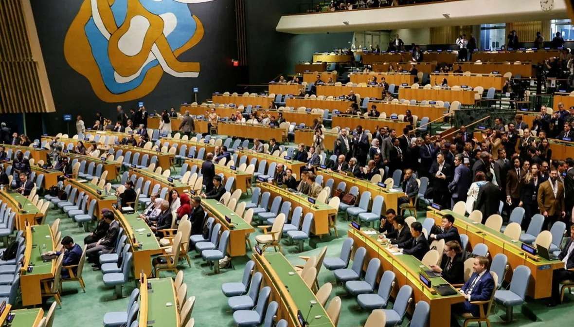 En medio de abucheos y la salida de delegados de distintos países, entre ellos Colombia, el primer ministro de Israel, Benjamin Netanyahu, se disponía a iniciar su discurso ante la Asamblea General de Naciones Unidas en Nueva York.
Caracas
Eugenio Suárez
#Israel
Miami
Maracaibo