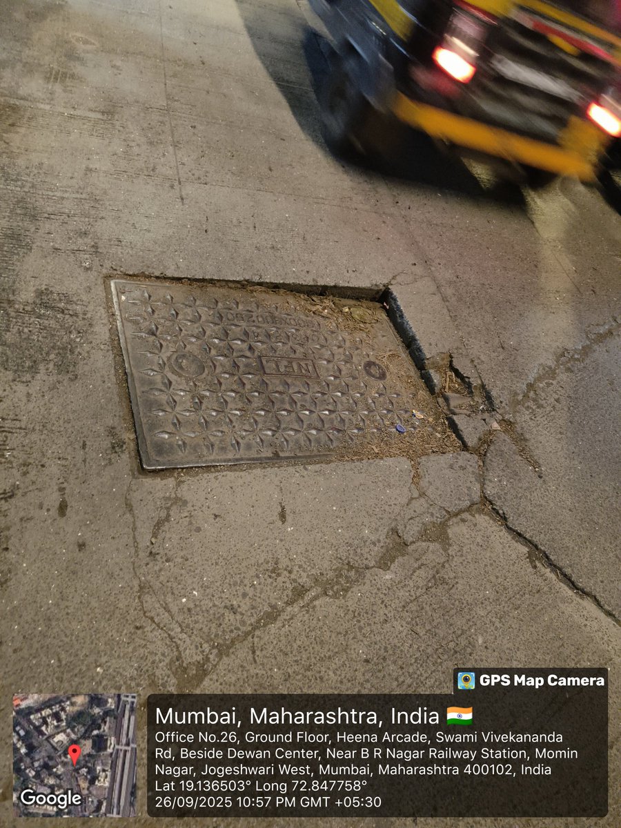 mazharabkhan's tweet image. @mybmc @mybmcWardKW
 Manhole cover broken opposite Hotel Stay Inn Jogeshwari West Station Road near Momin Nagar
Kindly repair/replace urgently to avoid accidents.@mybmcSWM 
@mybmcInfra @AmboliPS @MTPHereToHelp @naeembadu39 @momingujarat @sayedgulam @chunekar_ganesh @TheFactNgo