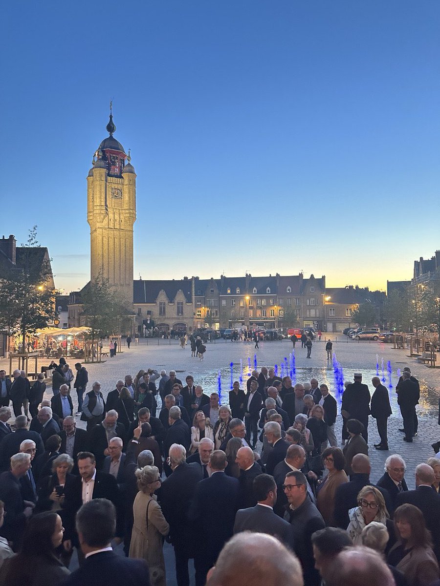 🎖️ Remise de la médaille de Chevalier de l’Ordre de la Légion d’Honneur à Jean-Pierre Decool, par <a href="/GDarmanin/">Gérald DARMANIN</a>.

Maire de Brouckerque, conseiller général du Nord, député puis sénateur : c’est une vie entière consacrée à un engagement constant au service de nos concitoyens et de nos