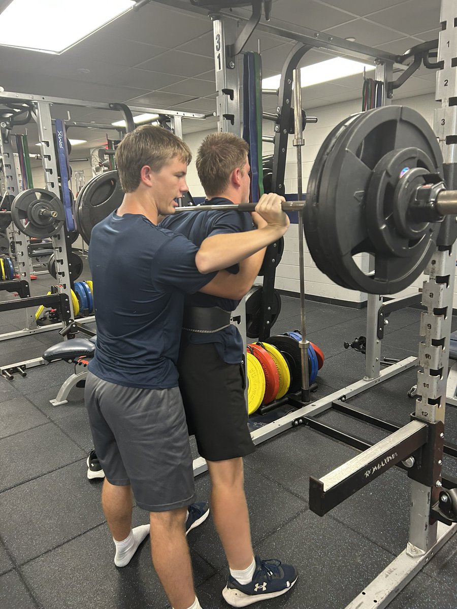 TMHSBaseball's tweet image. More moving Day! #NeverOutWorked