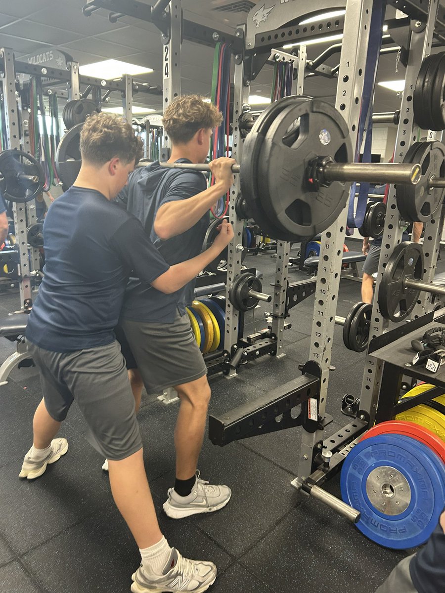 TMHSBaseball's tweet image. More moving Day! #NeverOutWorked