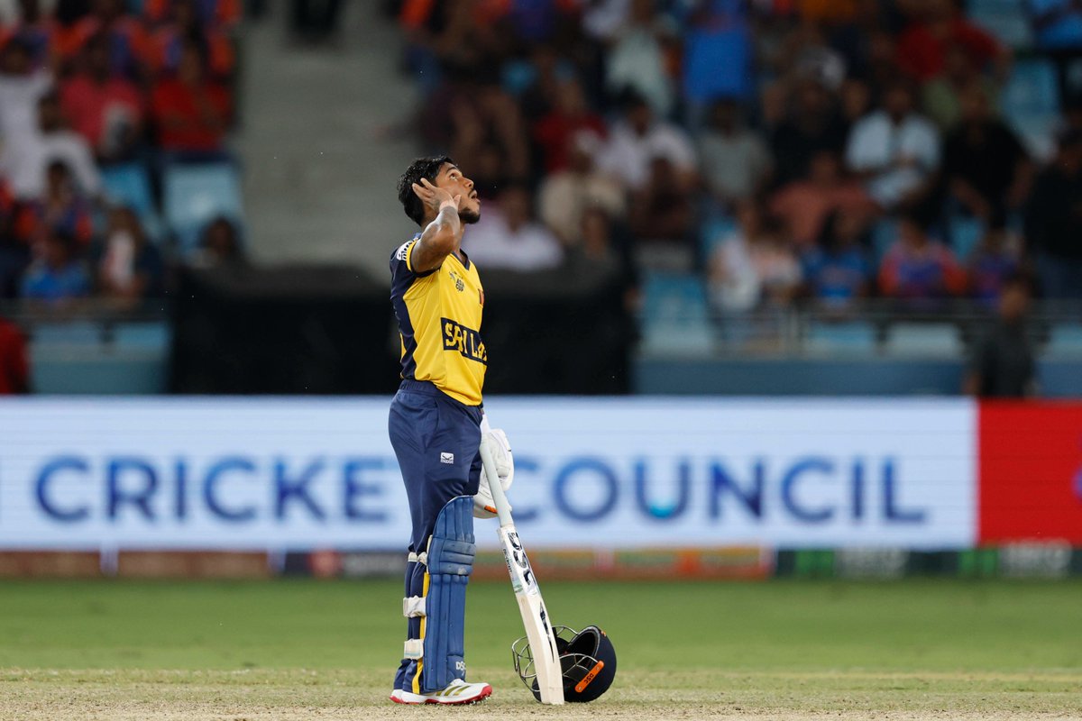 Damith1994's tweet photo. An amazing century from Pathum Nissanka — his maiden T20I hundred, reached in just 52 balls. 

He brought up the milestone with a straight 6 - an innings of the highest quality.

The best all-format batter of the current crop from Sri Lanka.

#AsiaCup2025 @ThePapareSports https://t.co/nSRGdxR2CP