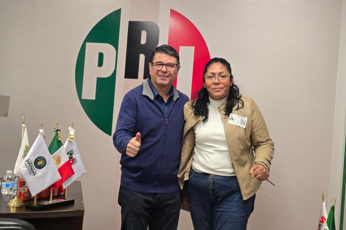 BetanzosOficial's tweet photo. Con liderazgos fuertes en la alcaldía Álvaro Obregón, como el de Silvia Martínez, trabajamos coordinados para ofrecer mejores condiciones de vida para las familias de la demarcación. ¡Vamos con todo!

#LaUnidadEsNuestraFortaleza https://t.co/xR7XixhgEG