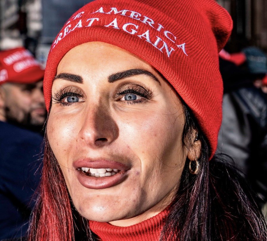 LoveToInteract's tweet photo. @LauraLoomer NOT YOU COMMENTING ON ANYONE WITH THIS UGLY FACE! Just disgusting 🤮 trash 🥹😖 https://t.co/I2PislcwEw