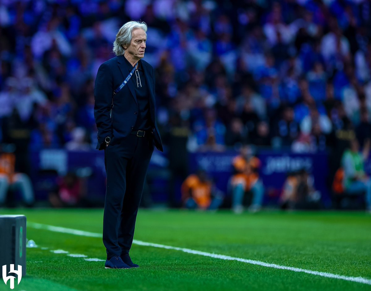 أكثر مدرب أهان الاتحاد كروياً هو “جيسوس”
ماهو طبيعي سطوته عليهم في كل مرة يأكدها
لعب ضدهم 18 مباراة وفاز في 16 منها 😅