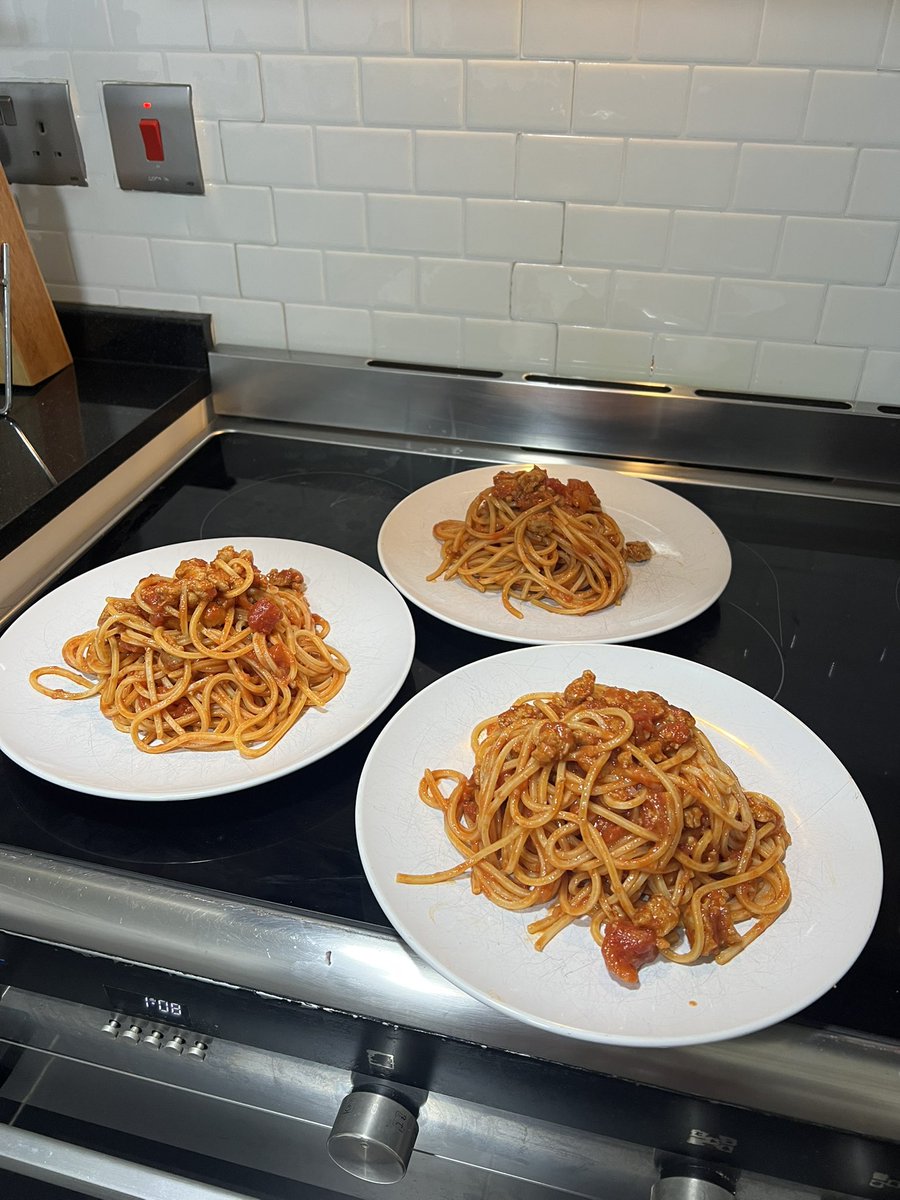 The look of love is in my eyes 😍 #pasta forever! Chitarrine al Ragu Di salsiccia #SpaccaIlCuloAiPasseri #weekend