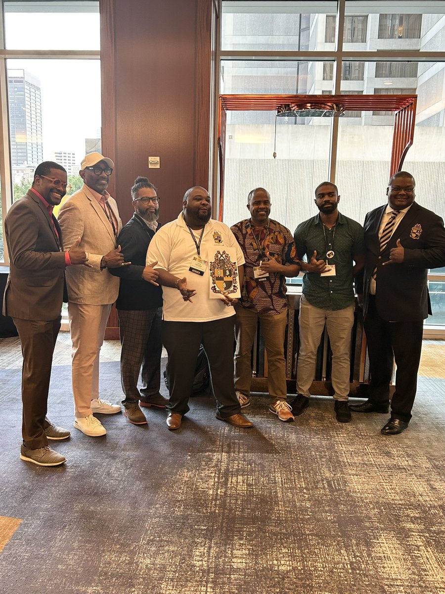 DrRetweets's tweet image. #ASALH2025 #AKA 💗💚 #FirstFam 🖤💛💗💚 and #Divine9
🖤💛
💗💚
❤️🤍
💜💛
💙🤍
💛💙
🤎💛 
#BlackExcellence 🖤💪🏽
#BlackHistory🇺🇸 #DrCarterGWoodson💜💛