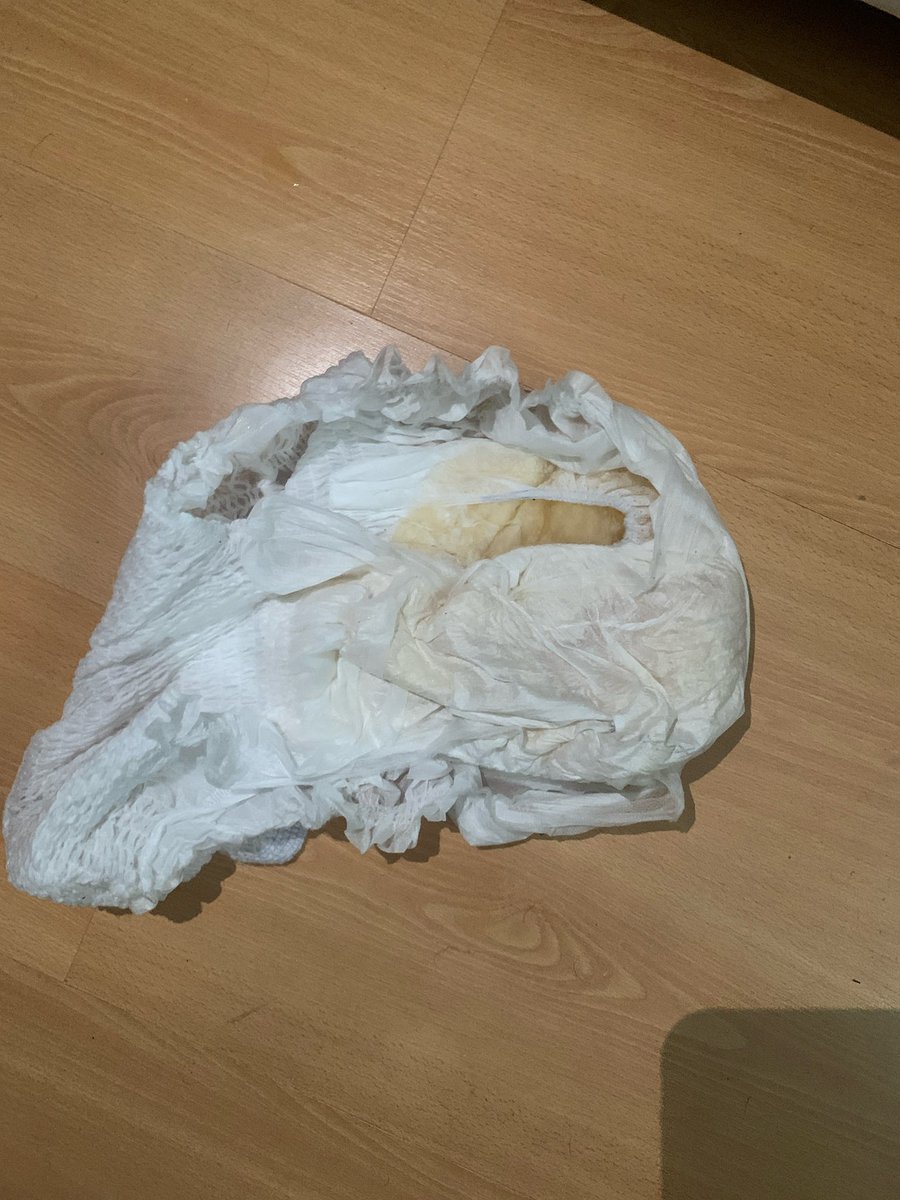 Avant / apres 💦

#abdl #diaper #diaperboy #pee #wetdiaper #soumis #abdlboy