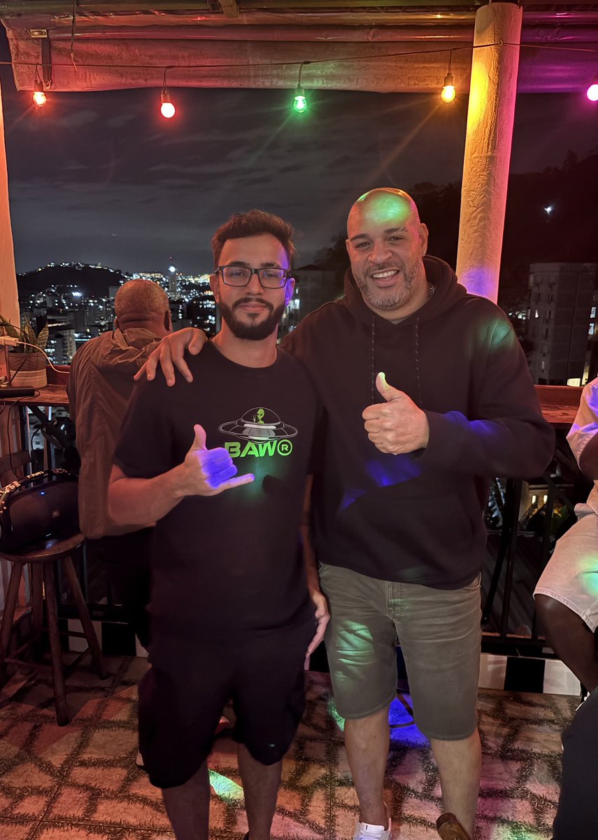 que Deus perdoe essas pessoas ruins 👑