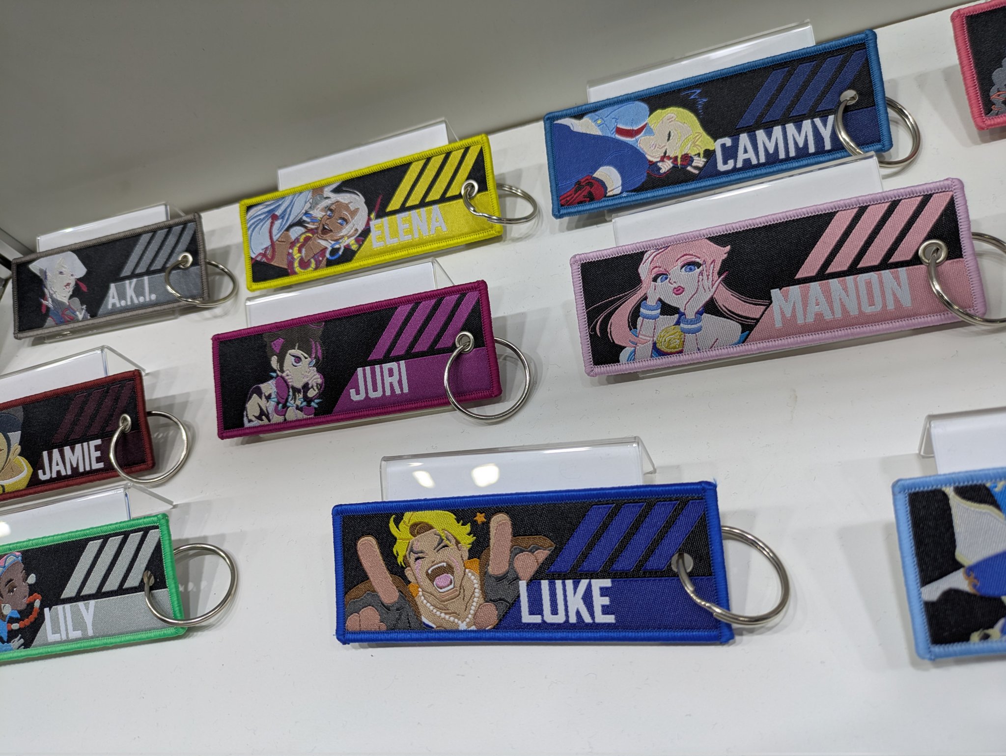 【未開封】巡音ルカ モンハンF 缶バッジ さいとうなおき カプコン モンスターハンター×イラストレーター「8810」 くじ | カプくじ