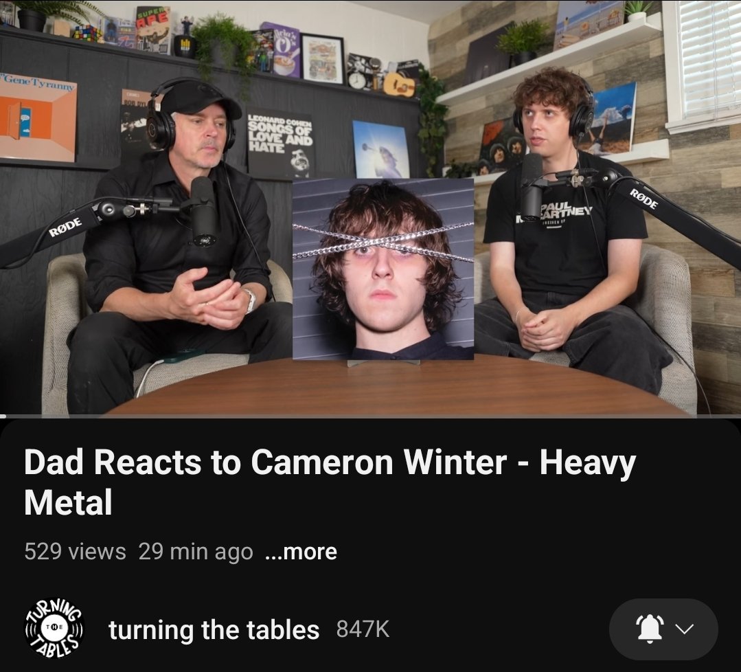 Cameron Winter showing his music to his father, how heartwarming 💖
