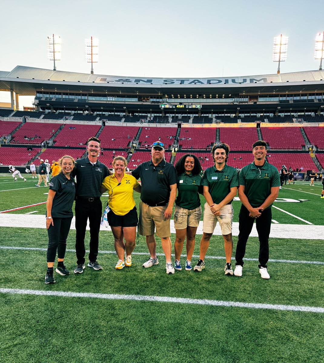 Evelyn Tandy tweet media