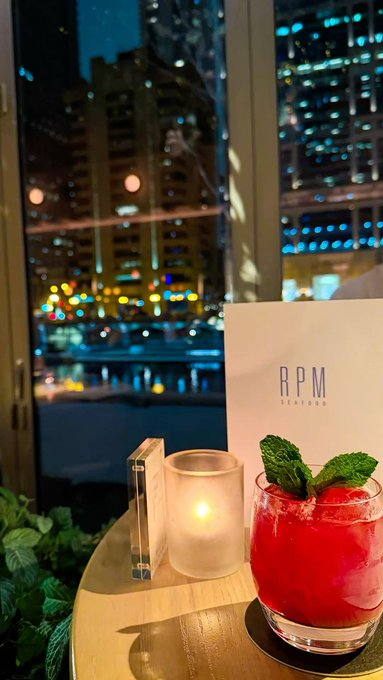 bellea_bella's tweet photo. Candlelight, good views &amp; better company. 🕯️ https://t.co/FukbOdjMBt