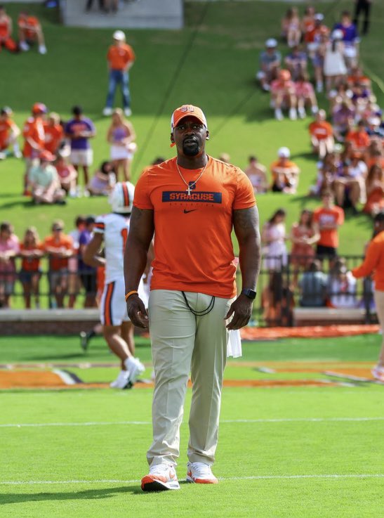 CoachEMarcCuse's tweet image. I love game days with the Bros! Us against Everybody! #DART🎯 #CCT🤝🏾 #BuiltDifferent😤 #SU🍊🏈
