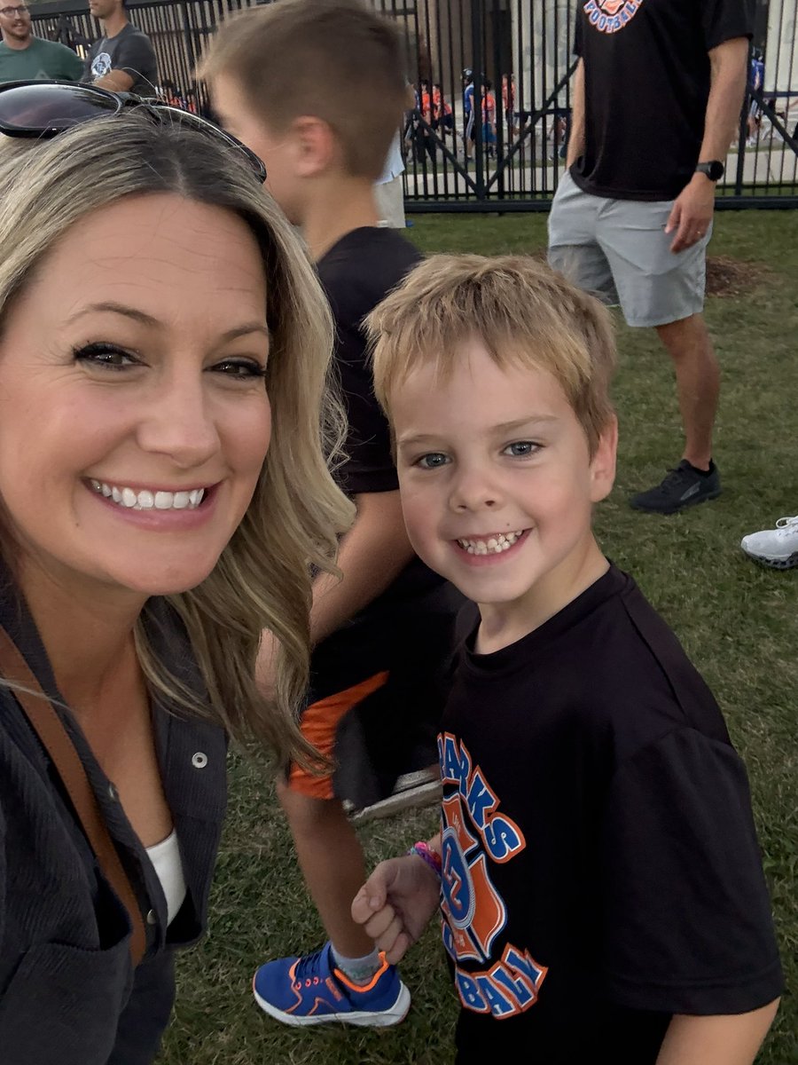 Cheering on my students and future LZ Poms and football players tonight!!! 👏🏼👏🏼👏🏼👏🏼