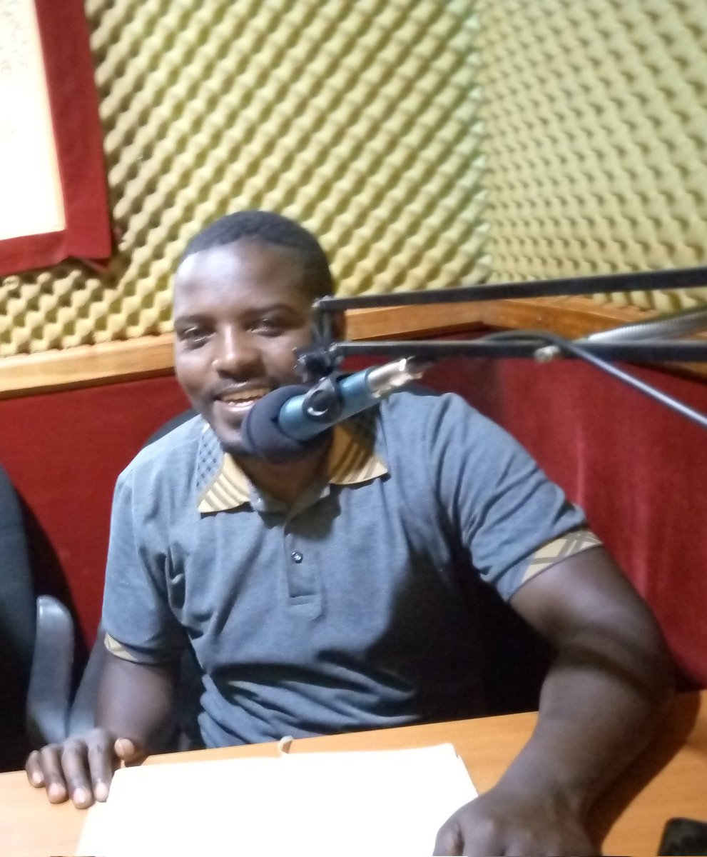 During today's radio talkshow, I urged farmers to practice all 3 principles of Conservation Agriculture, emphasizing that these principles work together to improve crop yields while protecting the environment.