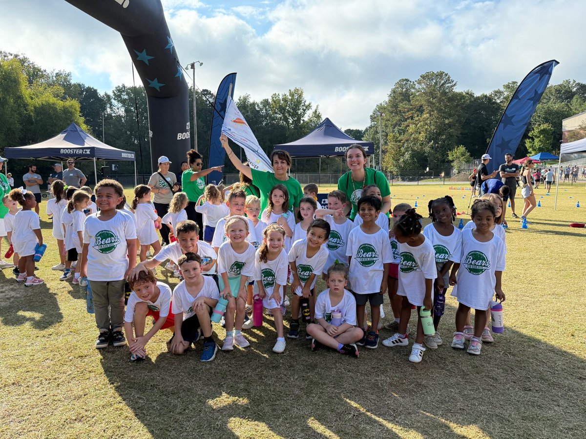 Athena Cira tweet media