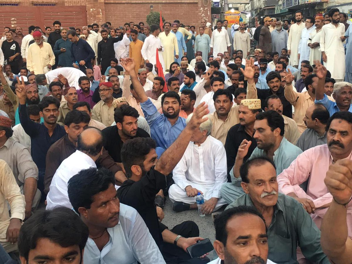 BilalHussainCh3's tweet image. The Spirit of a Jiyala Worker 

In the toughest times, when many step back, @AyazBuriroPPP a proud worker of Chairman PPP @BBhuttoZardari always stands firm with the Party.
A Jiyala is not just a worker he is the backbone of the Pakistan People’s Party.
#PYO #PPP