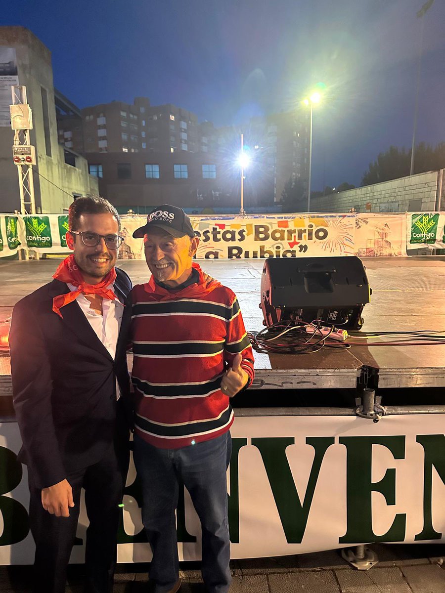 🔵 Los concejales <a href="/AlbertoGutalbal/">Alberto Gutierrez</a> y <a href="/Rodriniga/">Rodrigo Nieto</a> han acompañado hoy a los vecinos de #LaRubia en el inicio de sus fiestas, que se celebran hasta el 5 de octubre con un amplio programa. El pregón corrió a cargo de Rubi Bocos, maestra de la escuela infantil municipal.

#Valladolid