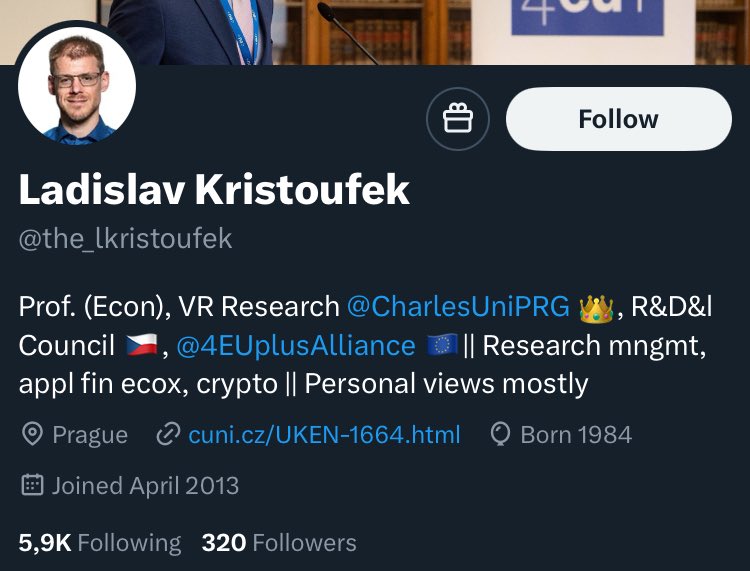 Začal tu poletovat falešný účet, tak prosím pozor. Sám nikdy do DM psát nebudu. Pravý účet je s “fajfkou”.