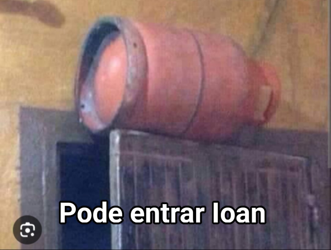 O Jason esperando o Ioan na sala do escritório dele depois de convidar o divo pra fechar negócio: