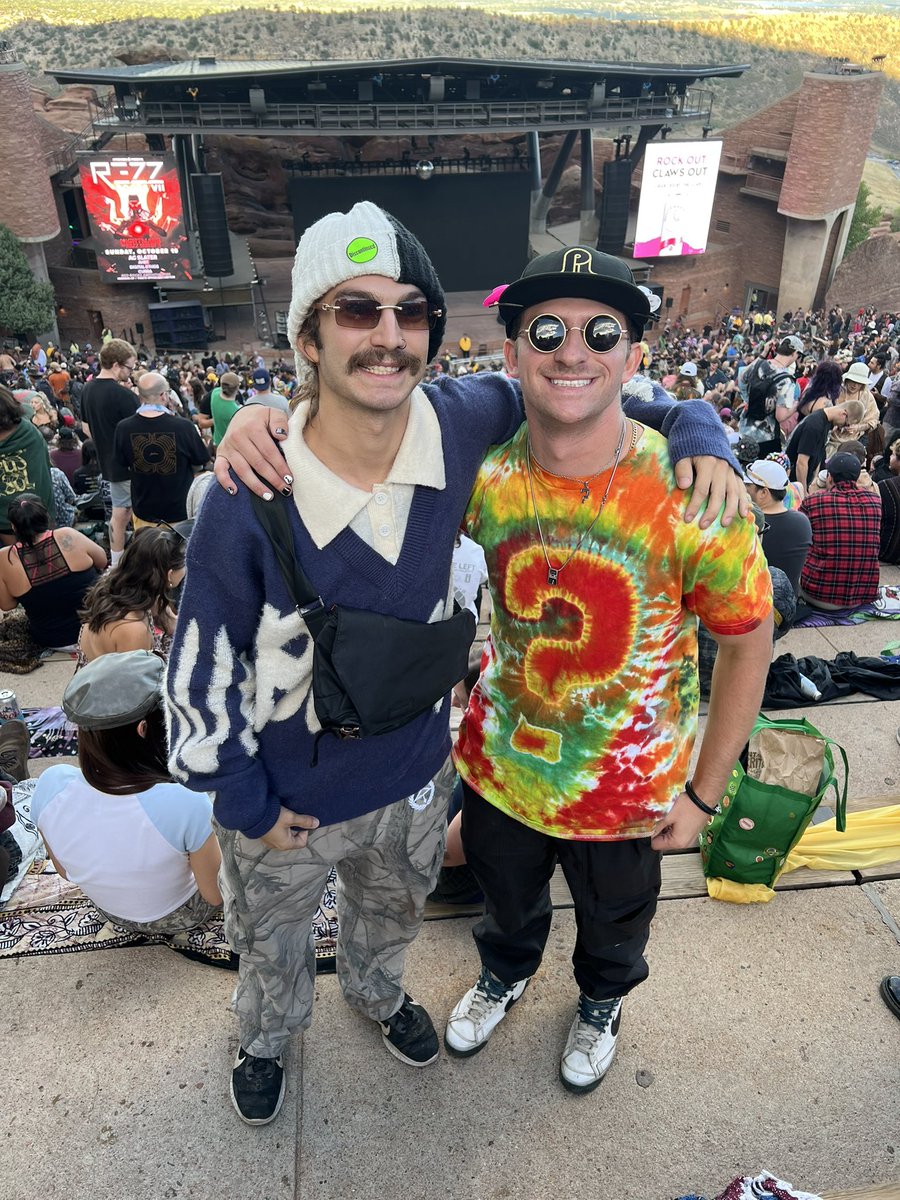 Me 🤝 <a href="/BelroseBrian/">𖦹Swirl Daddy𖦹</a>