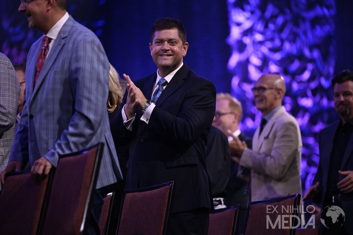 A great afternoon at the Gaither Homecoming Sing - Along! Precious moments! #nqc2025 #gospelmusic