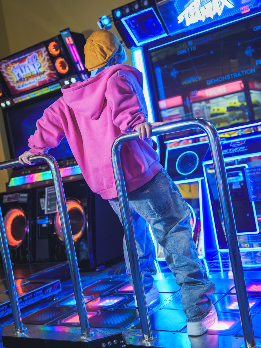 WOAHHH OKAY 😩‼️

THANK YOU for the love on that first post! 💗🫂

HERE IS PART 2 OF ARCADE AU #babysaja #cosplay ❤️

Go feed your delusions :P

#KPOPDEMONHUNTERS #sajaboys 

SHOUTOUT TO MY AMAZING PHOTOGRAPHER @/saikotic.exe ON INSTAGRAM !! 😈😈😈