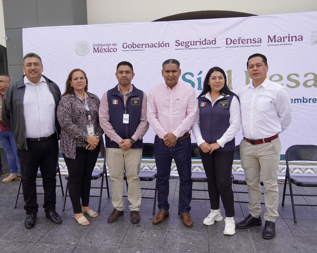INICIA EN EMILIANO ZAPATA LA JORNADA “SÍ AL DESARME, SÍ A LA PAZ”

Emiliano Zapata, Morelos; 26 de septiembre de 2025.-Este viernes sesionó la Mesa de Seguridad en el municipio de Emiliano Zapata, encabezada por el presidente municipal, Santos Tavarez García.