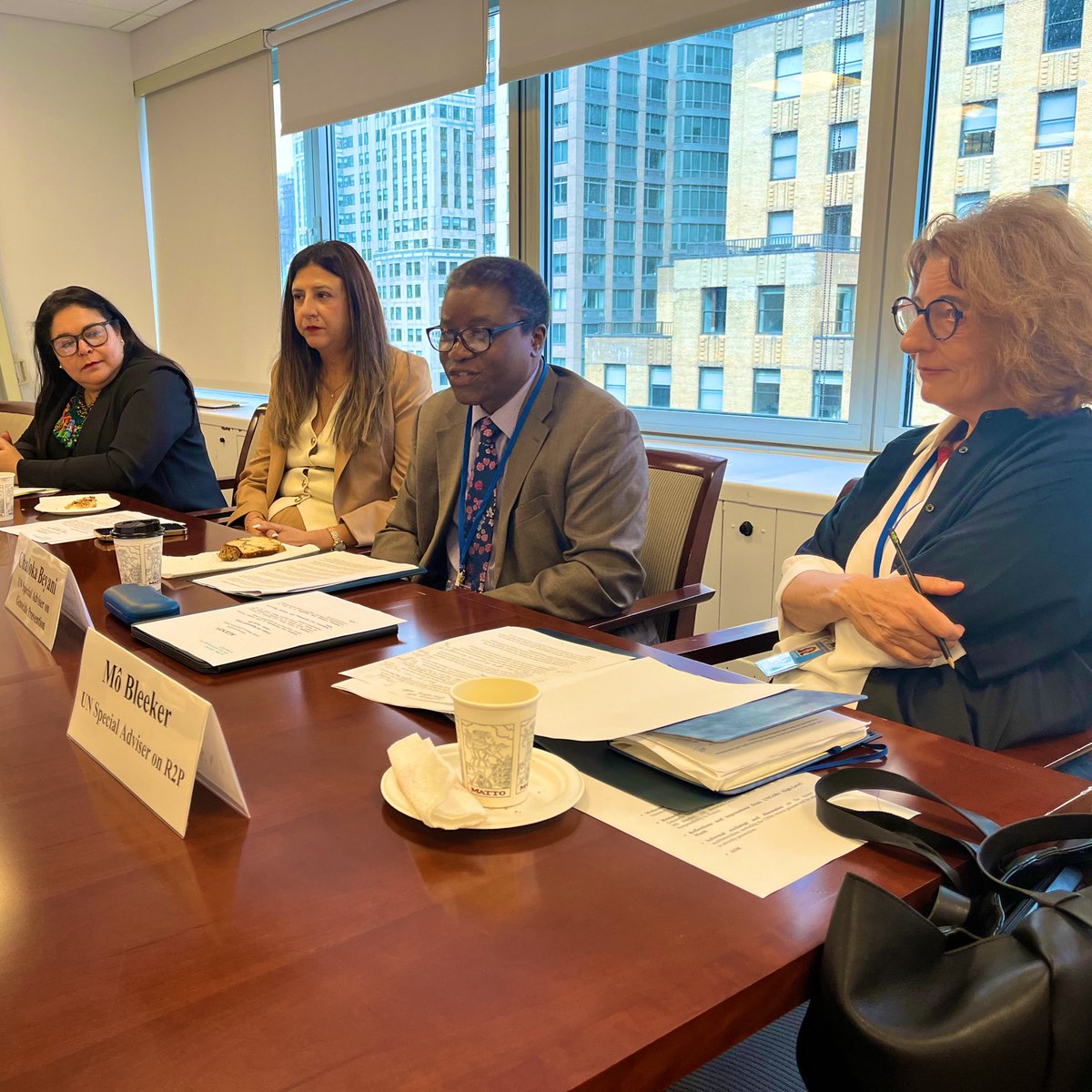 UNOSAPG's tweet image. ‘R2P Focal Points play a vital role in operationalizing the principle of R2P’ &amp;amp; ‘in supporting exercise of sovereignty constructively’ – Special Advisers on Prevention of Genocide Beyani &amp;amp; on R2P Bleeker today at #UNGA80 informal meeting of the Global Network of R2P FPs #R2Pat20