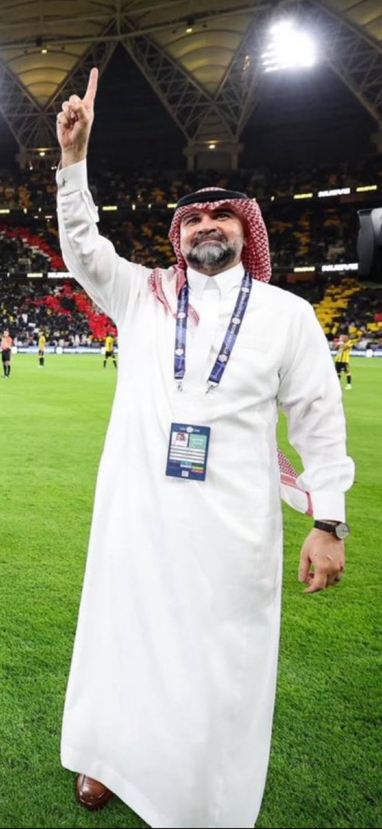 زبدة الحكي :

يا تشيل المدرب ، يالمدرج يشيلك .

لك القرار <a href="/FahdCynndy/">Fahd Cynndy فهد سندي</a>