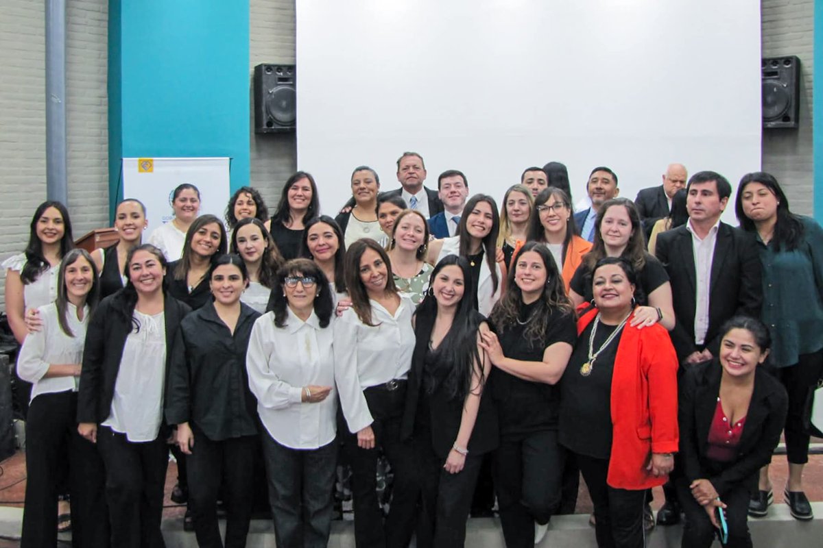 Emotivos festejos por el 20° aniversario del Observatorio de la Mujer

Lee la nota completa en 👉:
acortar.link/rz1WB0