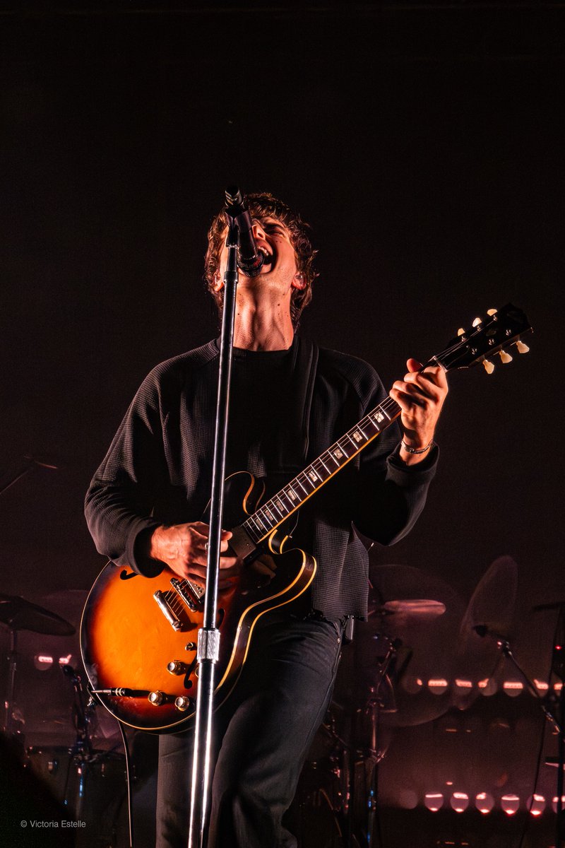 ethervic's tweet image. It’s djotime 

finally got to bring my lil camera to a show, always a good time seeing Joe &amp;lt;3

#djo @djotime