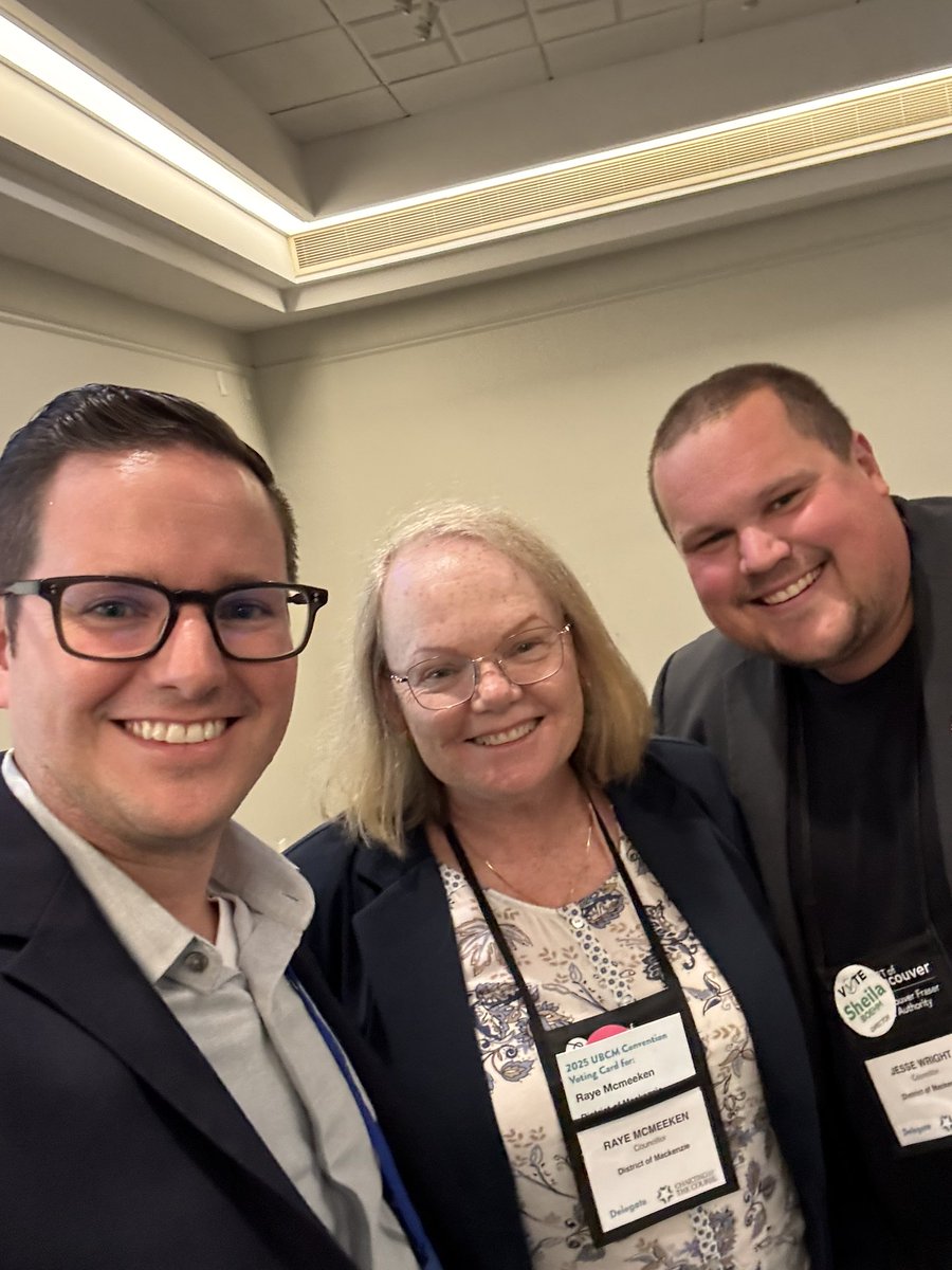 KielGiddens's tweet photo. That’s a wrap on a big UBCM week supporting advocacy for Prince George, Mackenzie, and #NorthernBC. Proud to be working together with our communities advocating for safer streets, a stronger economy, and better health outcomes. 💪 @CityofPG #MackenzieBC https://t.co/rwt7c7iRLJ