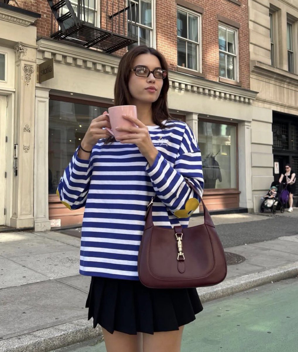 Çizgili giyinmeyi seven o çift #AfRam 🤍
#AfraSaraçoğlu #MertRamazanDemir