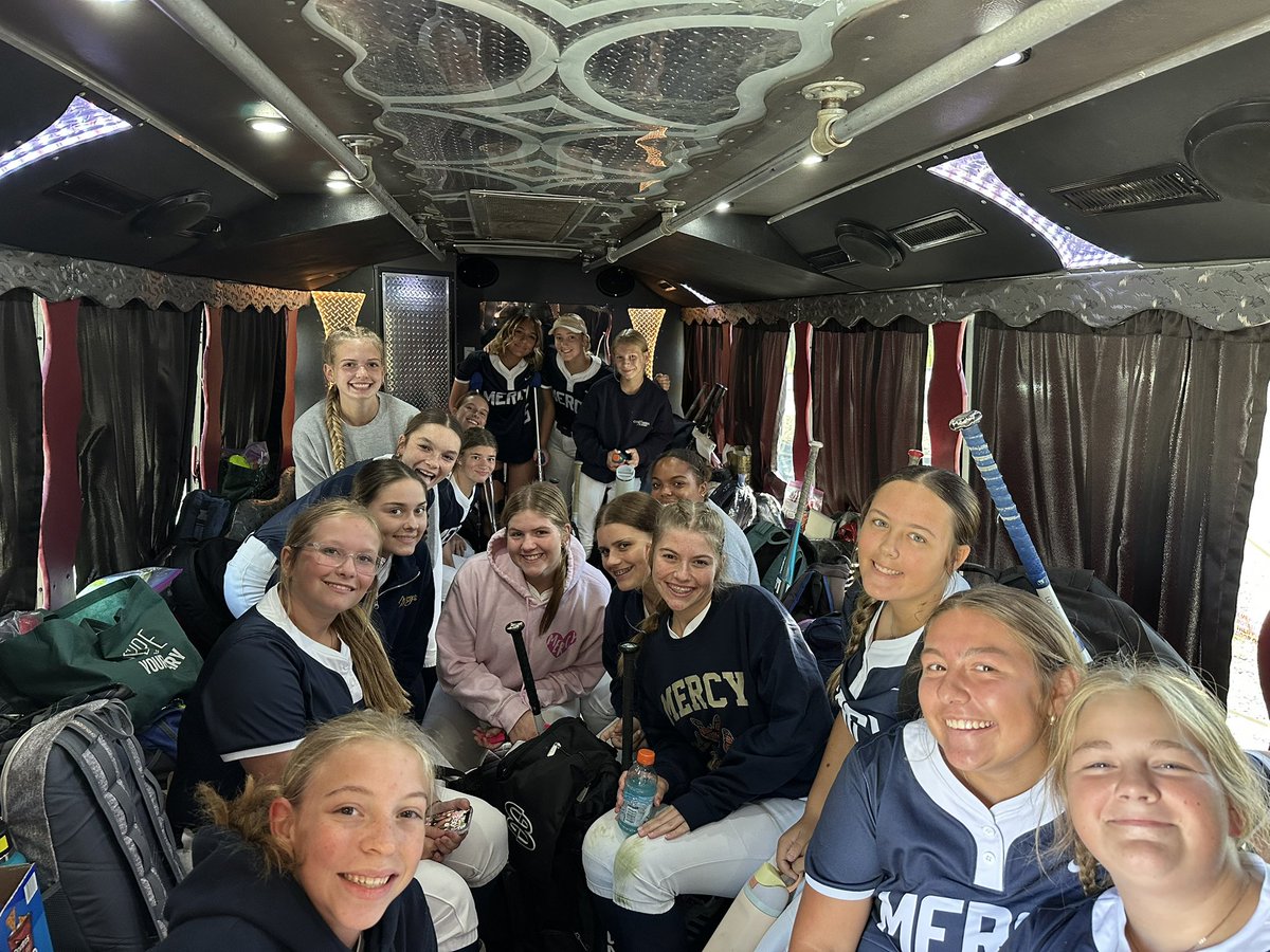 Back-to-back days with games!! Ladies are riding in style today 😎

🗓️ Friday, September 26
📍 Auburn City Rec Complex
🆚 Auburn
⏰ Varsity ONLY: 5:30pm
🔊 GC: Mercy Varsity Monarchs 

<a href="/MercyMonarchs/">Monarch Athletics</a> 

#Team2 #BAMO