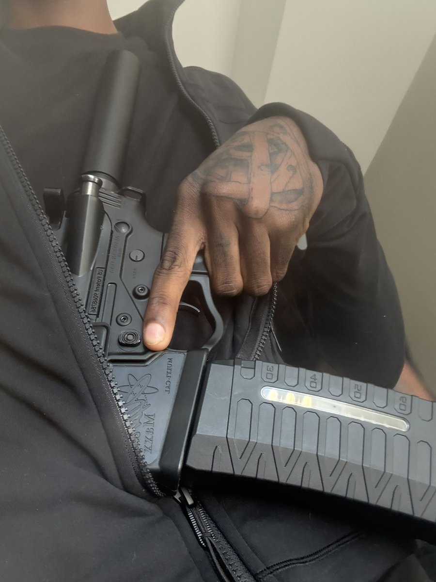 <a href="/01margiela/">main scorer</a> unodattt