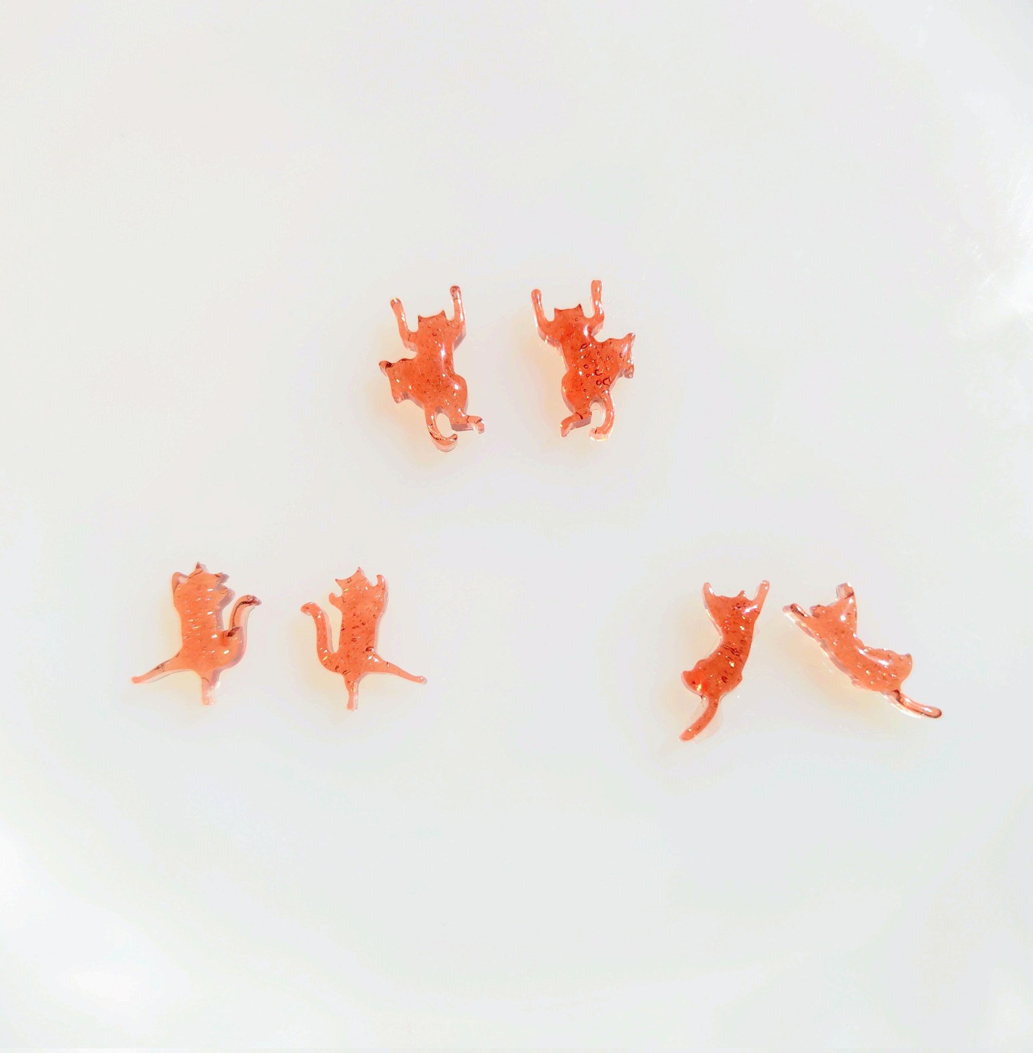 NO.443 ピアス イヤリング チャーム レジンぐでねこ 紅葉 NO.443