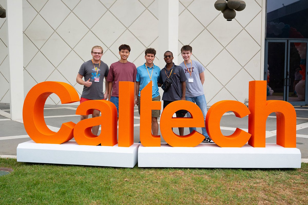 Caltech's tweet image. Welcome week has concluded with today’s convocation! Our Fall ‘25 Techers are well on their way to having a successful school year. 

Alum, what’s one piece of advice you wish you’d been given before your first term?

#Caltech #Fall2025 #FutureOfSTEM