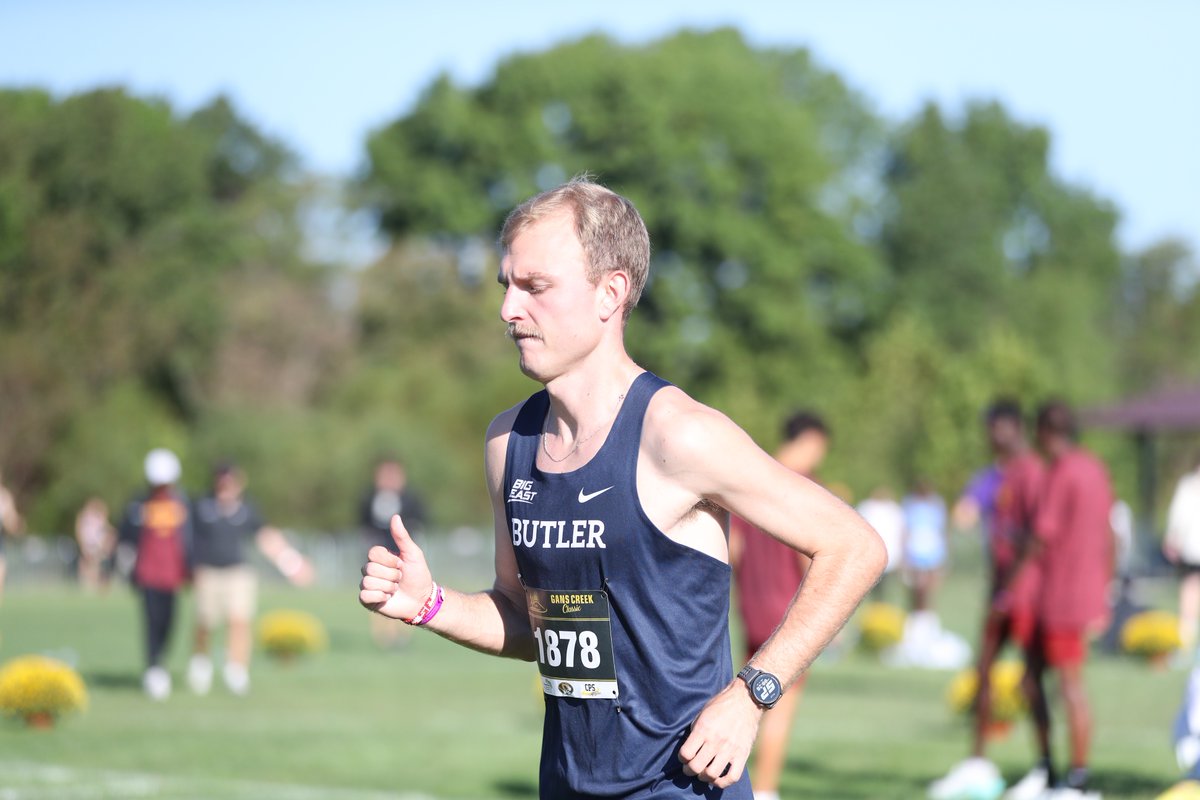 Dawgs in action at Gans Creek Classic 📸 📈