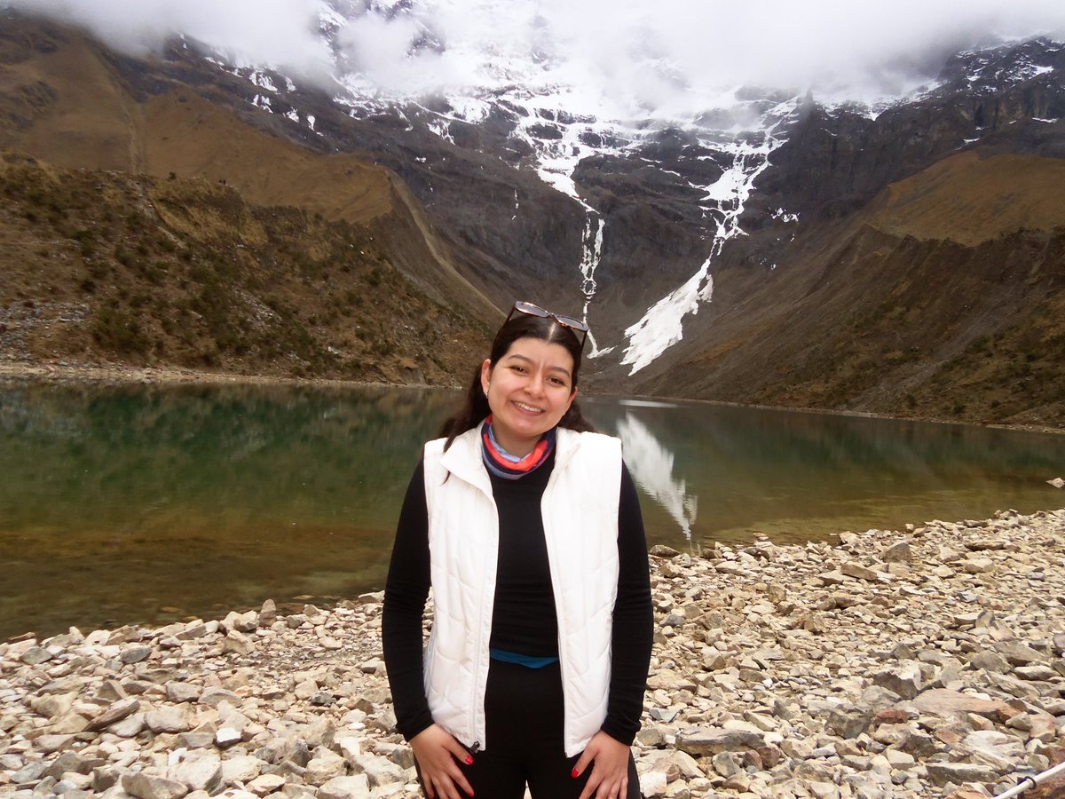 sofiacaldem's tweet image. Mi camarita a todos lados 🩶