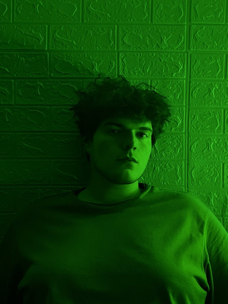 denys 👹 tweet media