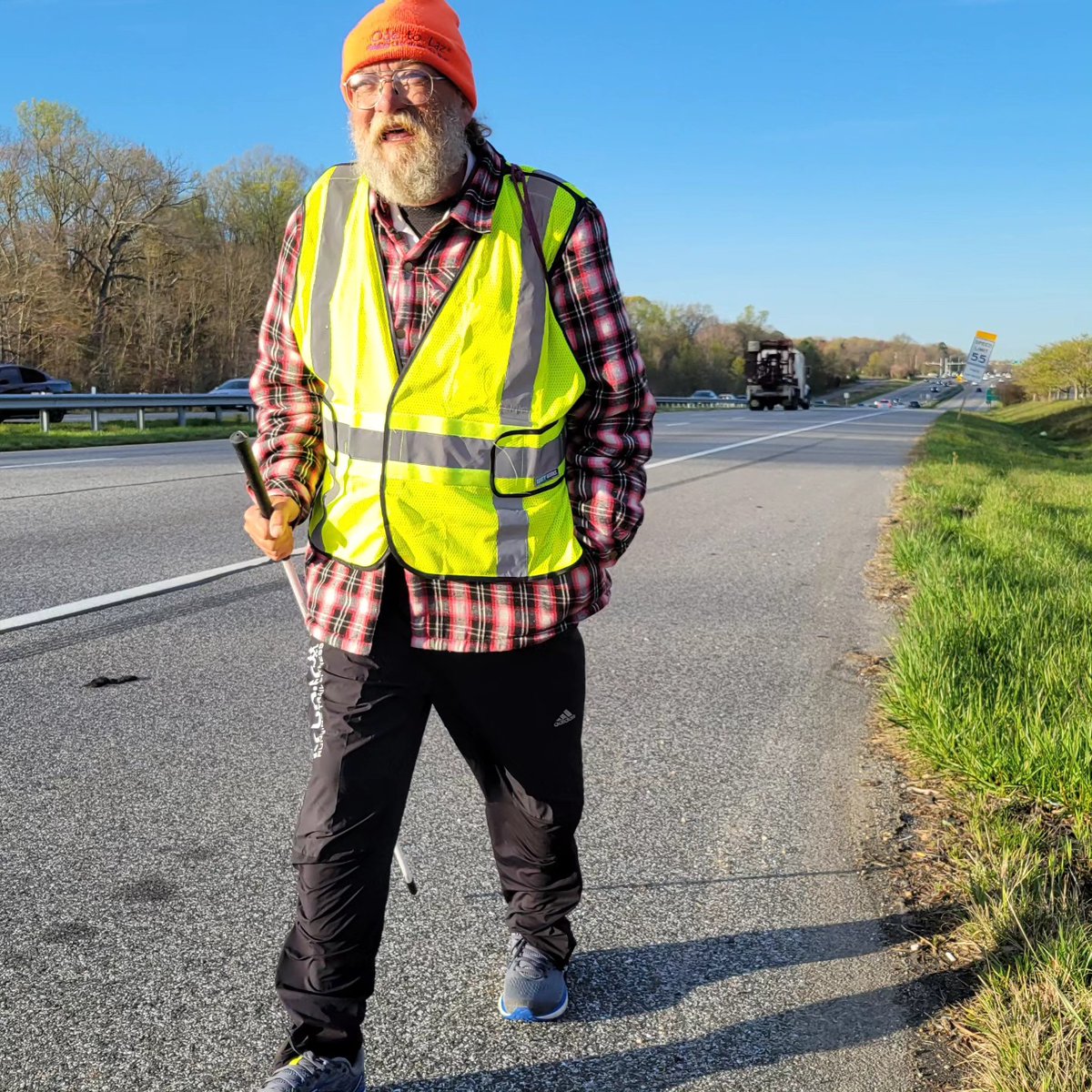 This was early on in my days crewing Laz as he walked across America for the third time. Despite a blocked femoral artery, Graves' Disease, fused vertebrae in his neck, and a recent stent in a carotid, he walked 10 hours a day. #theenduranceartist