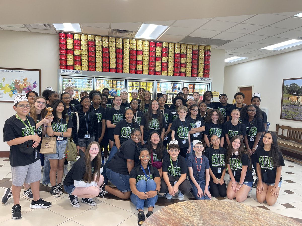 WLMS_AVID's tweet image. 8th grade AVID students had an incredible opportunity to explore Texas A&M University! From walking the campus to learning about college life, students got a glimpse of what their future could look like. @TAMU @HumbleISD_WLMS @HumbleISD_AVID